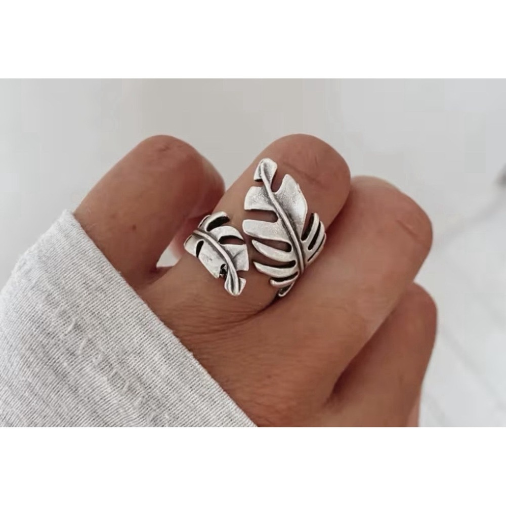 Silver Adjustable Monstera Leaf Open Ring | Vintage Boho Statement Ri